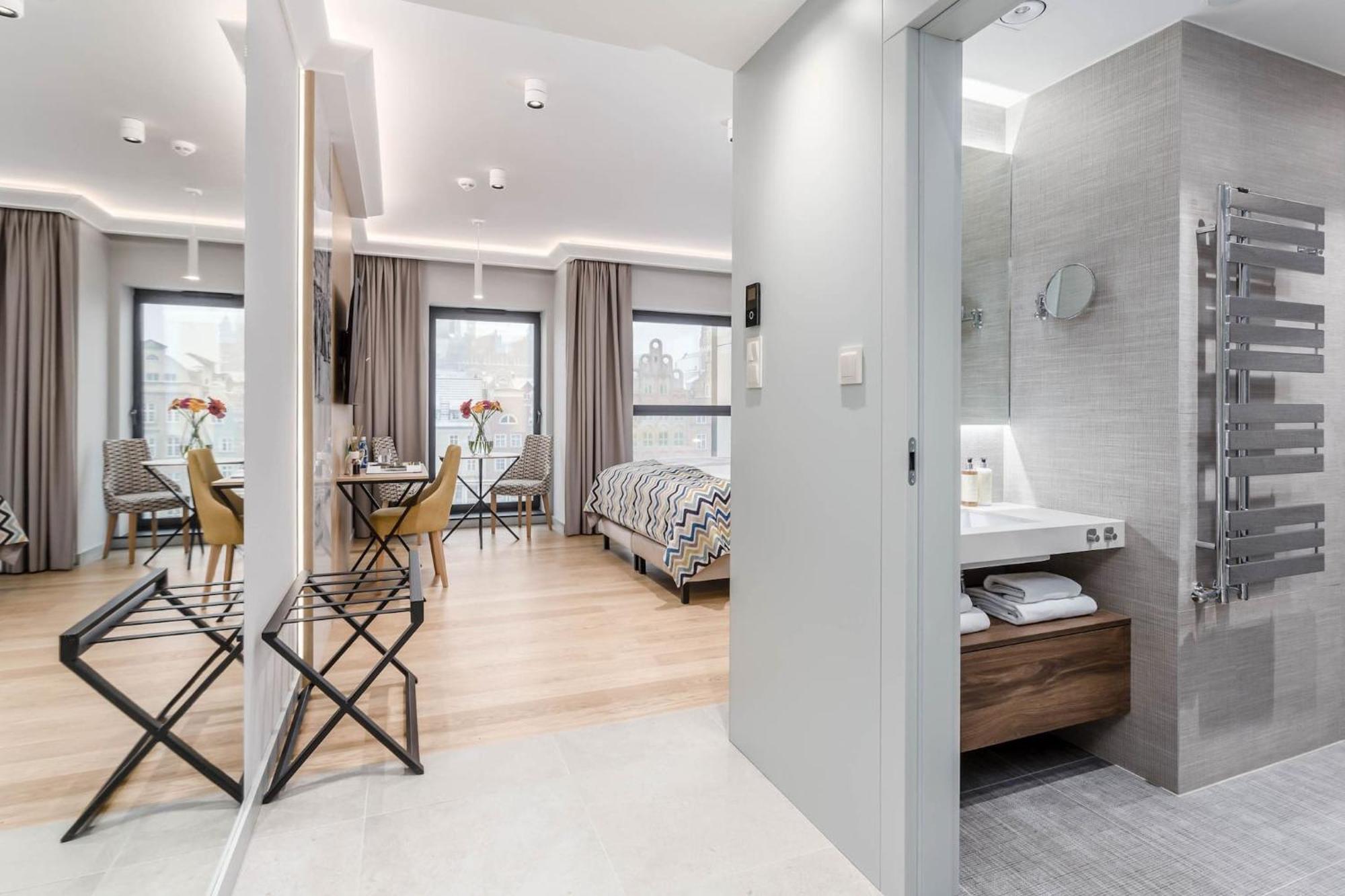 Apartamenty Deo Plaza By Rent Like Home Gdańsk Buitenkant foto
